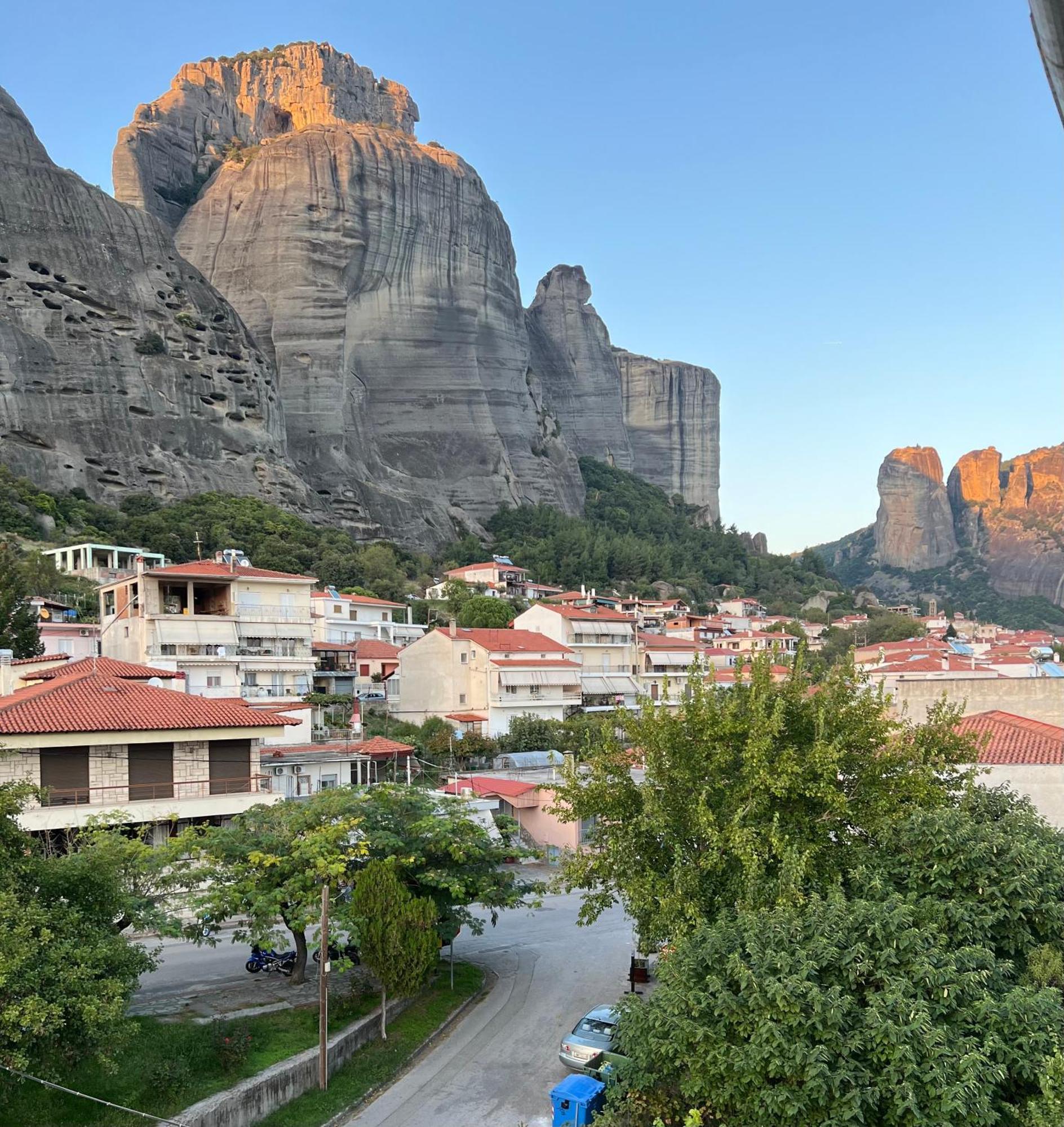 Grand View Suites Meteora Kalambaka Exterior foto